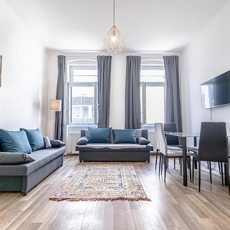 Explore Vienna 2Br And 1Lr Retreat Near Westbahnhof Esterno foto